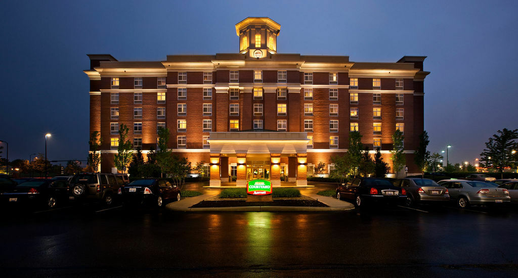 Courtyard Columbus Easton Hotel Exterior photo